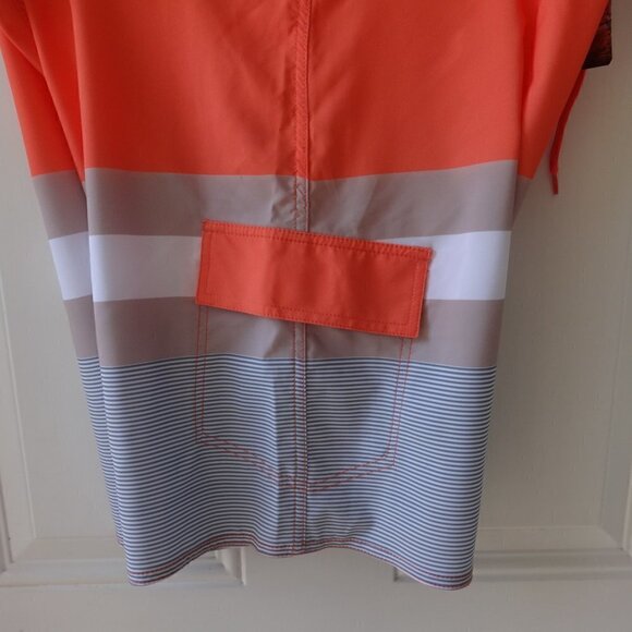 Hawks Bay men's swim/board shorts 36" waist NWT, Velcro & tie closure, - Picture 3 of 9